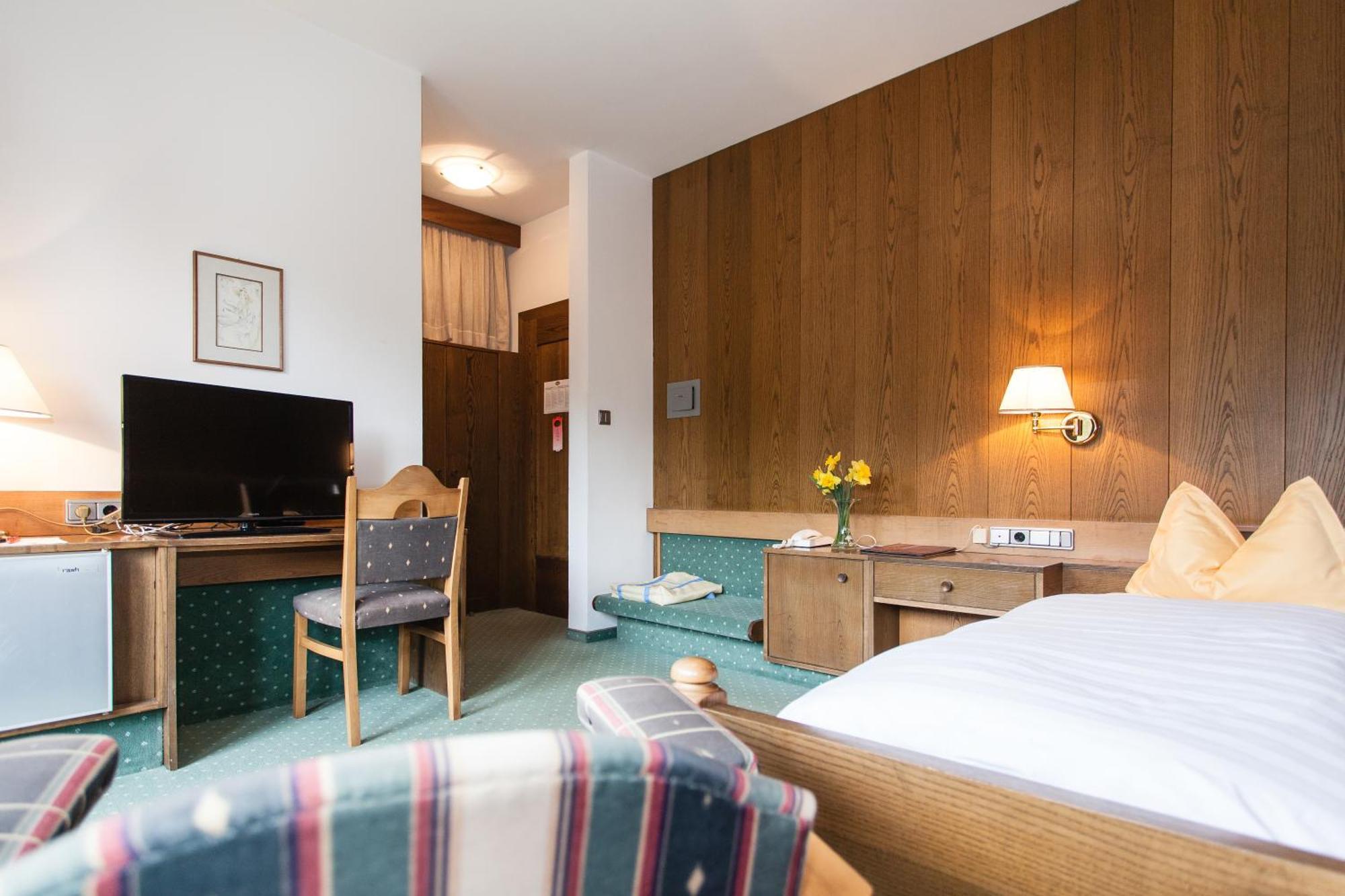 Hotel Am Wolfgrubenersee Soprabolzano Værelse billede